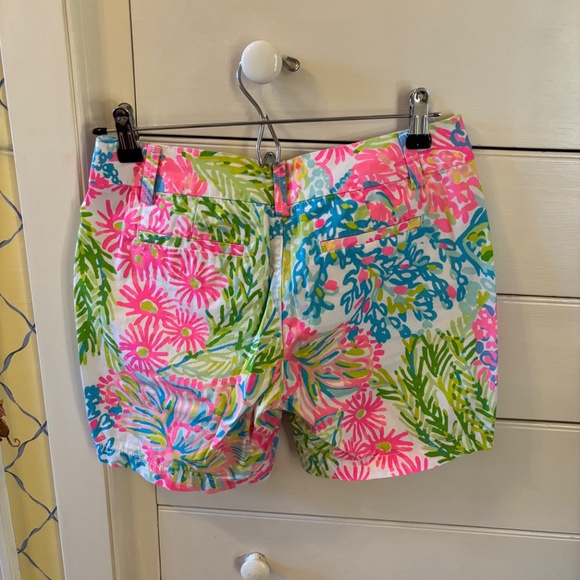 Lilly Pulitzer Jayne Shorts 0 - Picture 3 of 3
